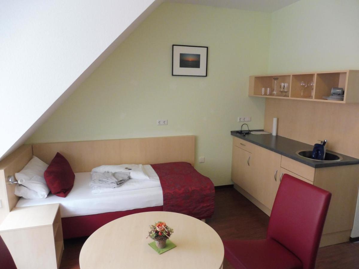 Hotel Gasthof Zum Engel - Gaestehaus Künzelsau Kültér fotó